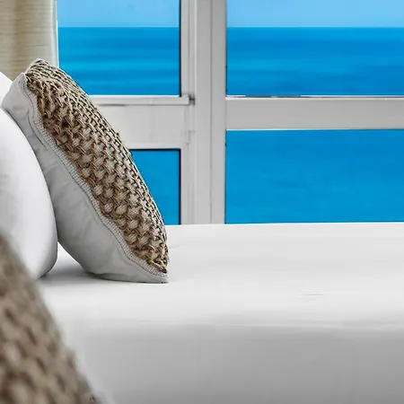 2 Bedroom Private Residence At Carillon Miami Resort -522-3